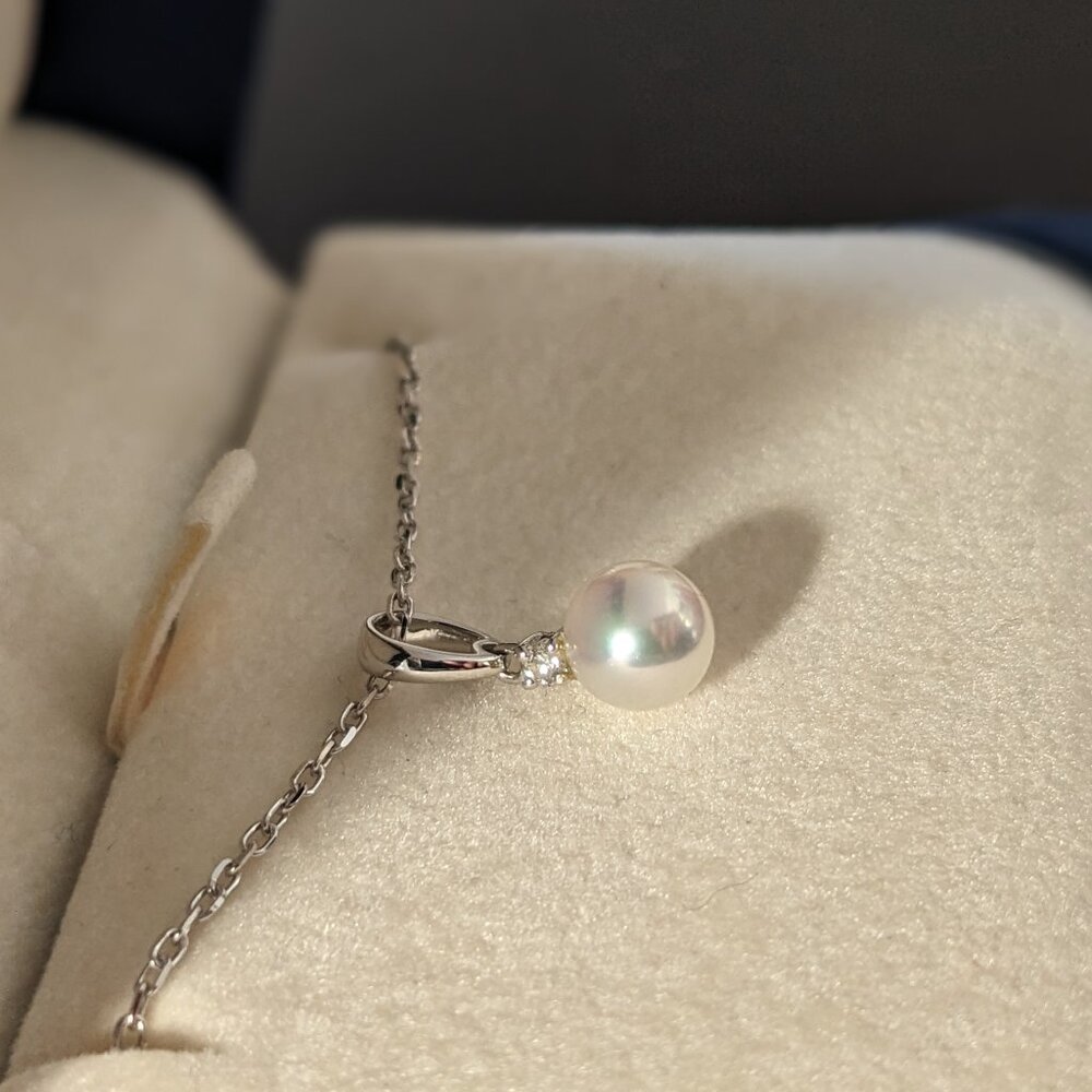 Pearl and Diamond Necklace by Mikimoto - gorgeous